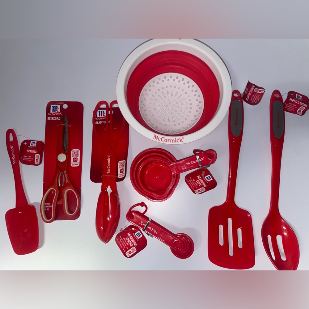 NWT 8x McCormick Red Kitchen Utensil Set